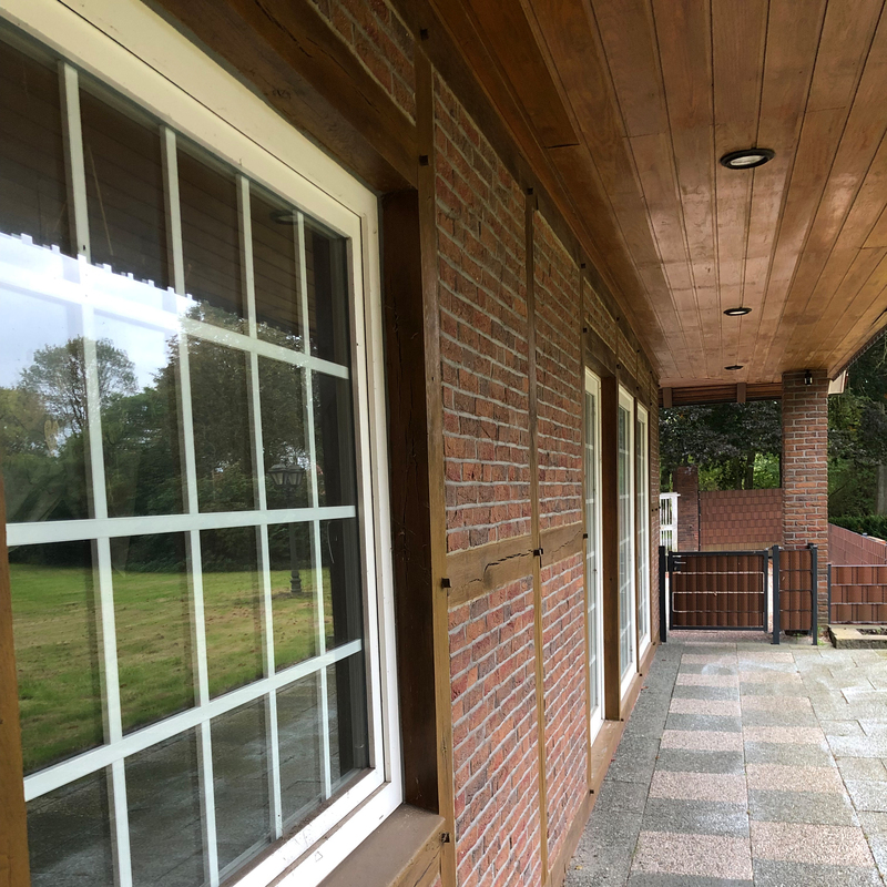 Haupthaus
Terrasse 1